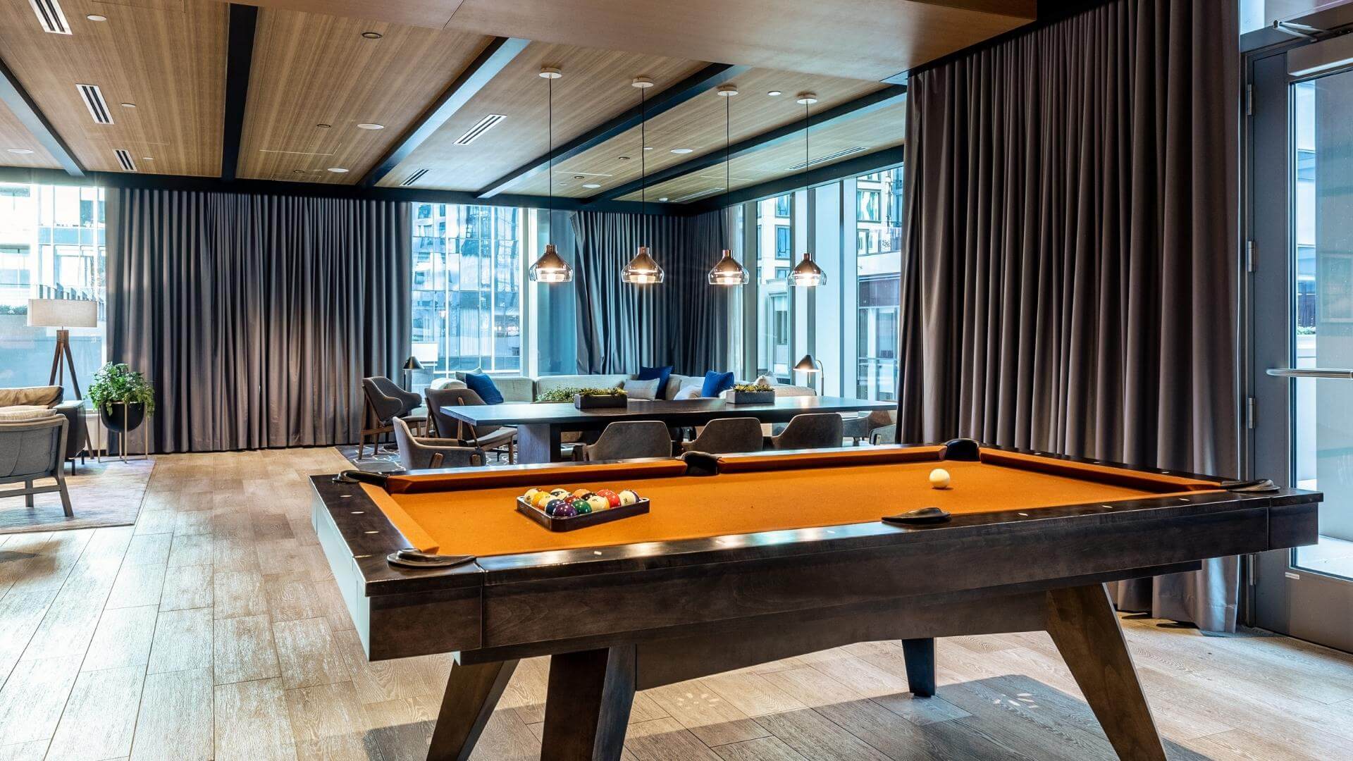 Billiard/Pool Table