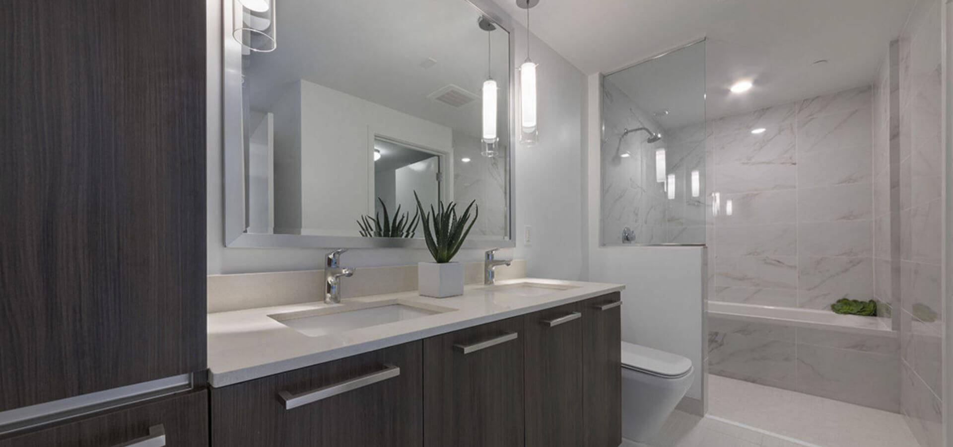 Bathroom at Solitair Brickell – Compass Furnished Apartments