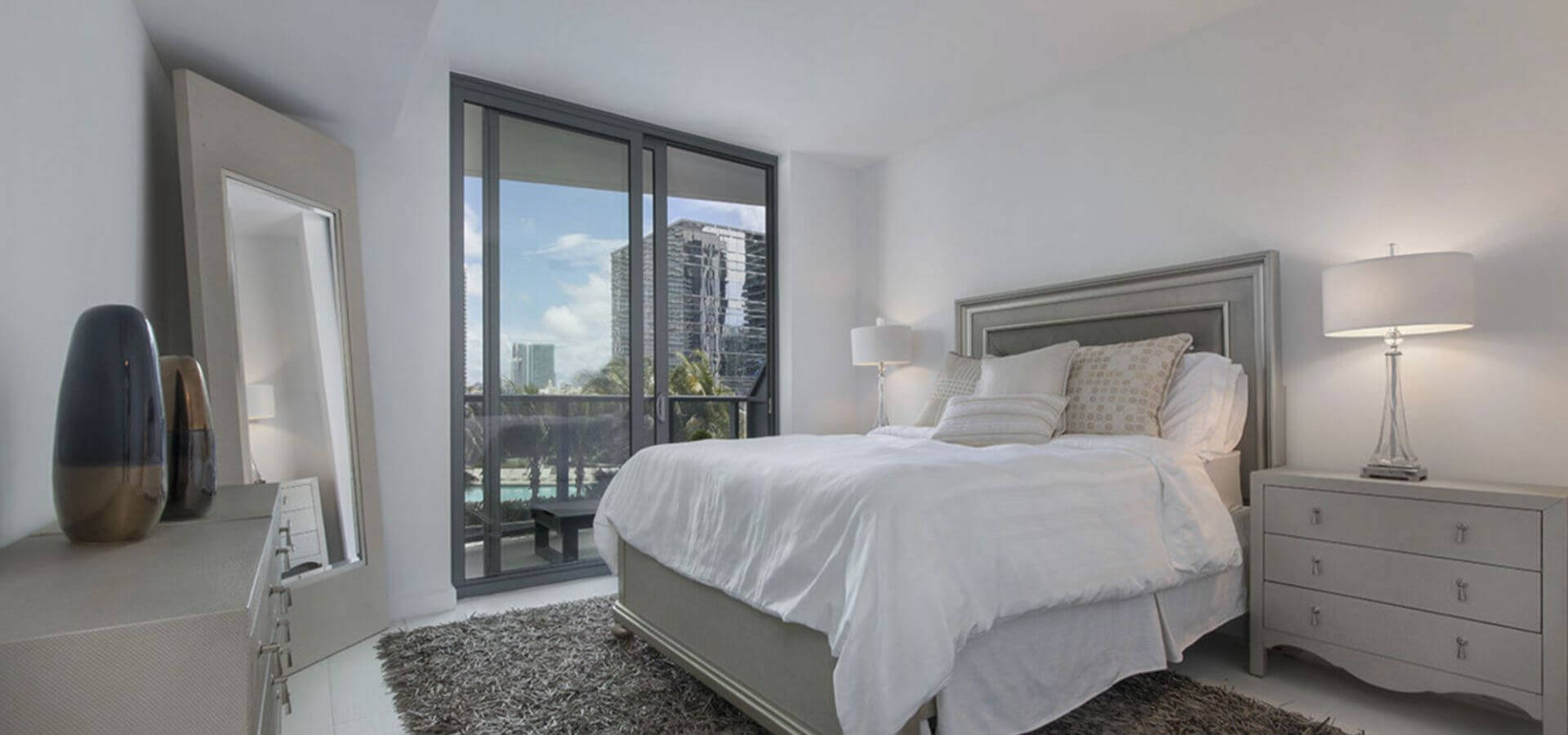 BedRoom at Solitair Brickell – Compass Furnished Apartments