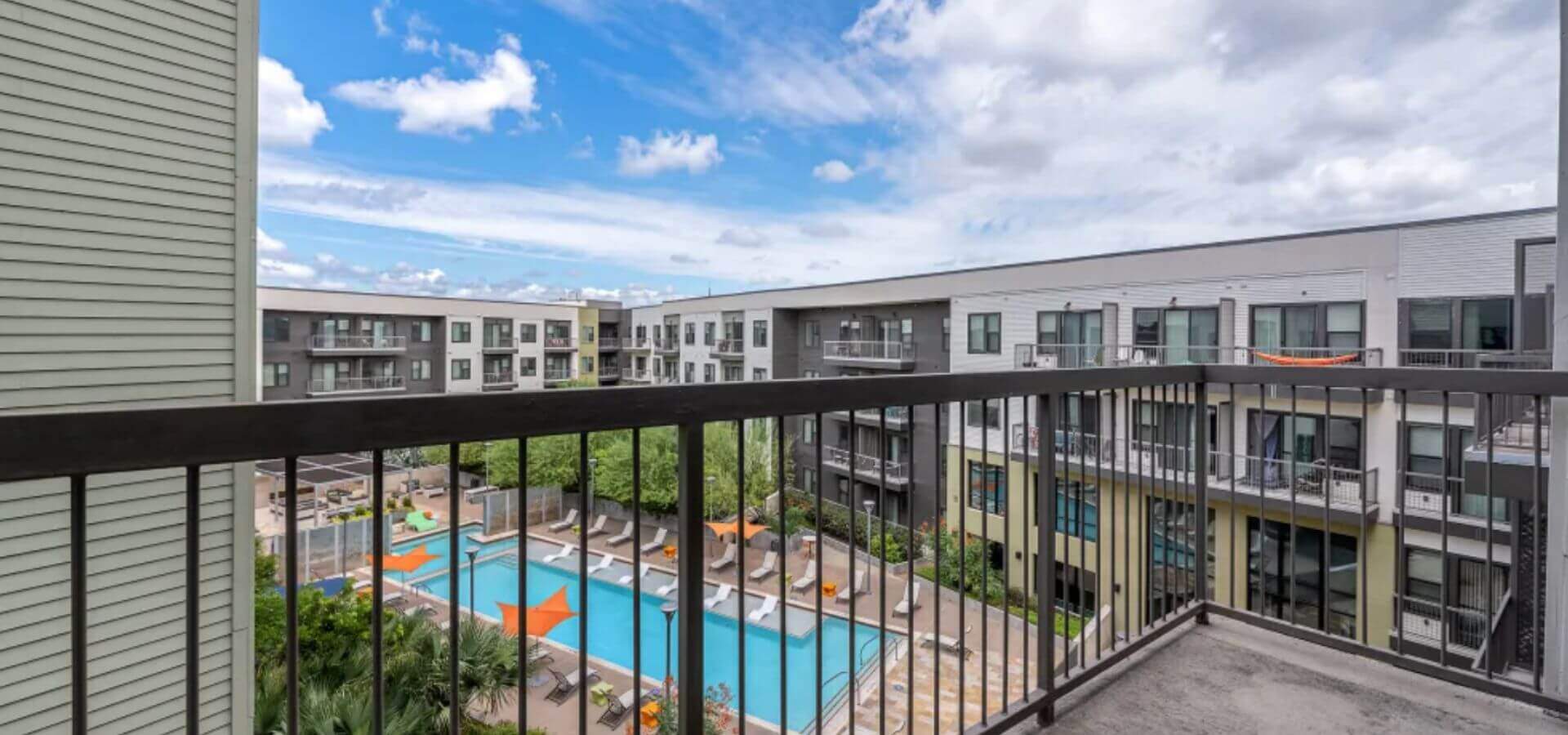 Marq Uptown, a Compass Furnished Apartments property