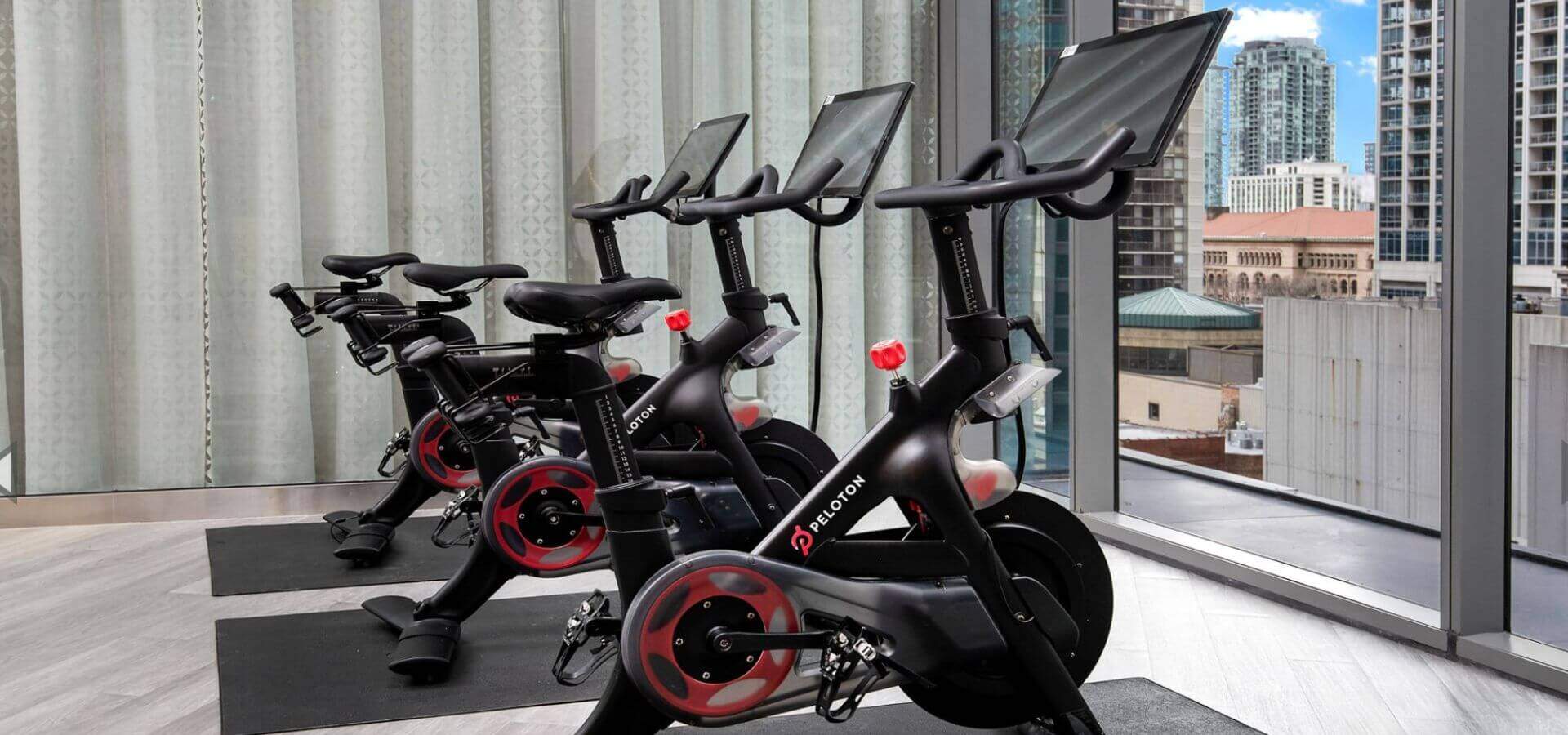 Fitness center at State & Chestnut, a Compass Furnished Apartments property