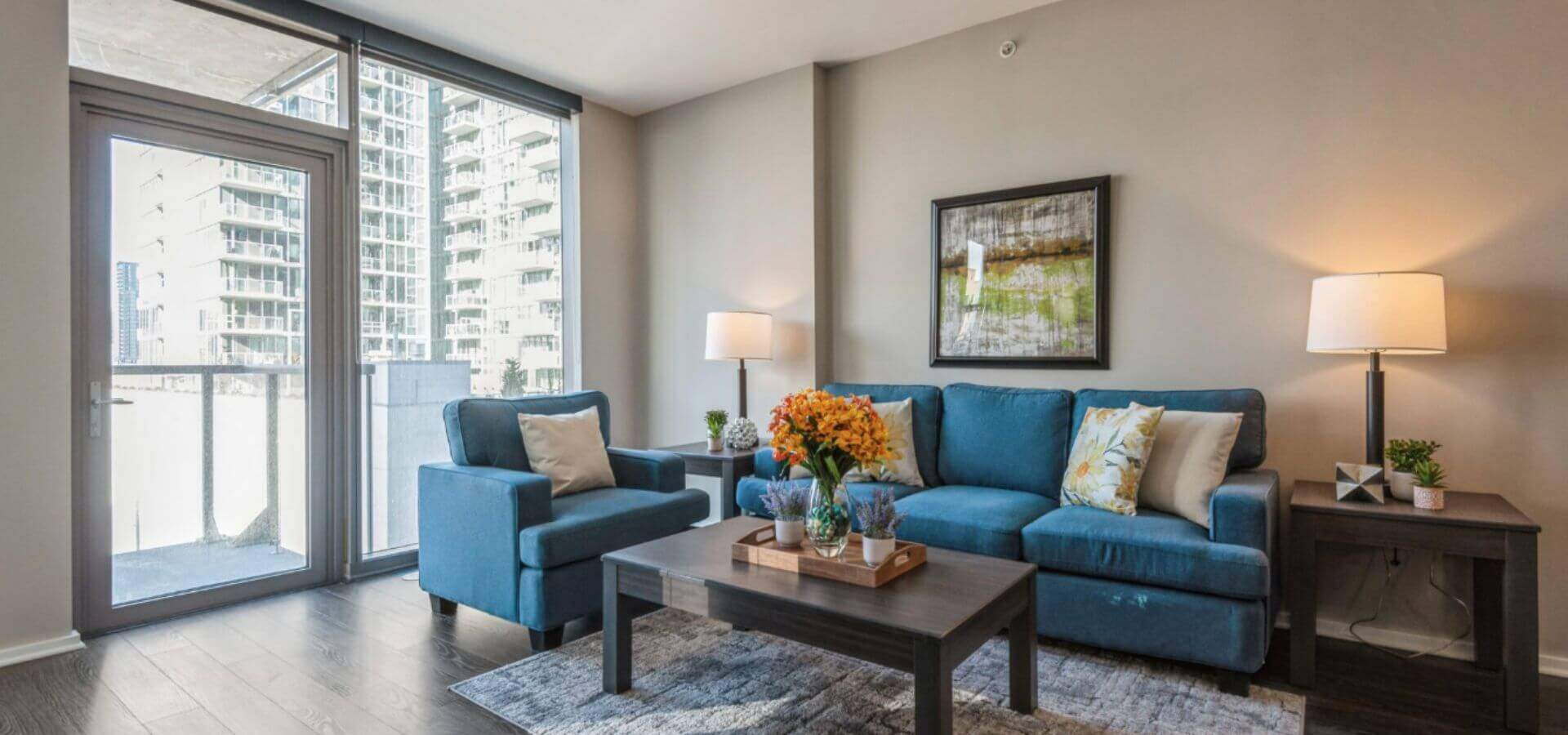 Lounge at Catalyst in Chicago, a Compass Furnished Apartments property