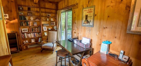 A cozy study space at 1292 Middletown by Compass Furnished Apartments