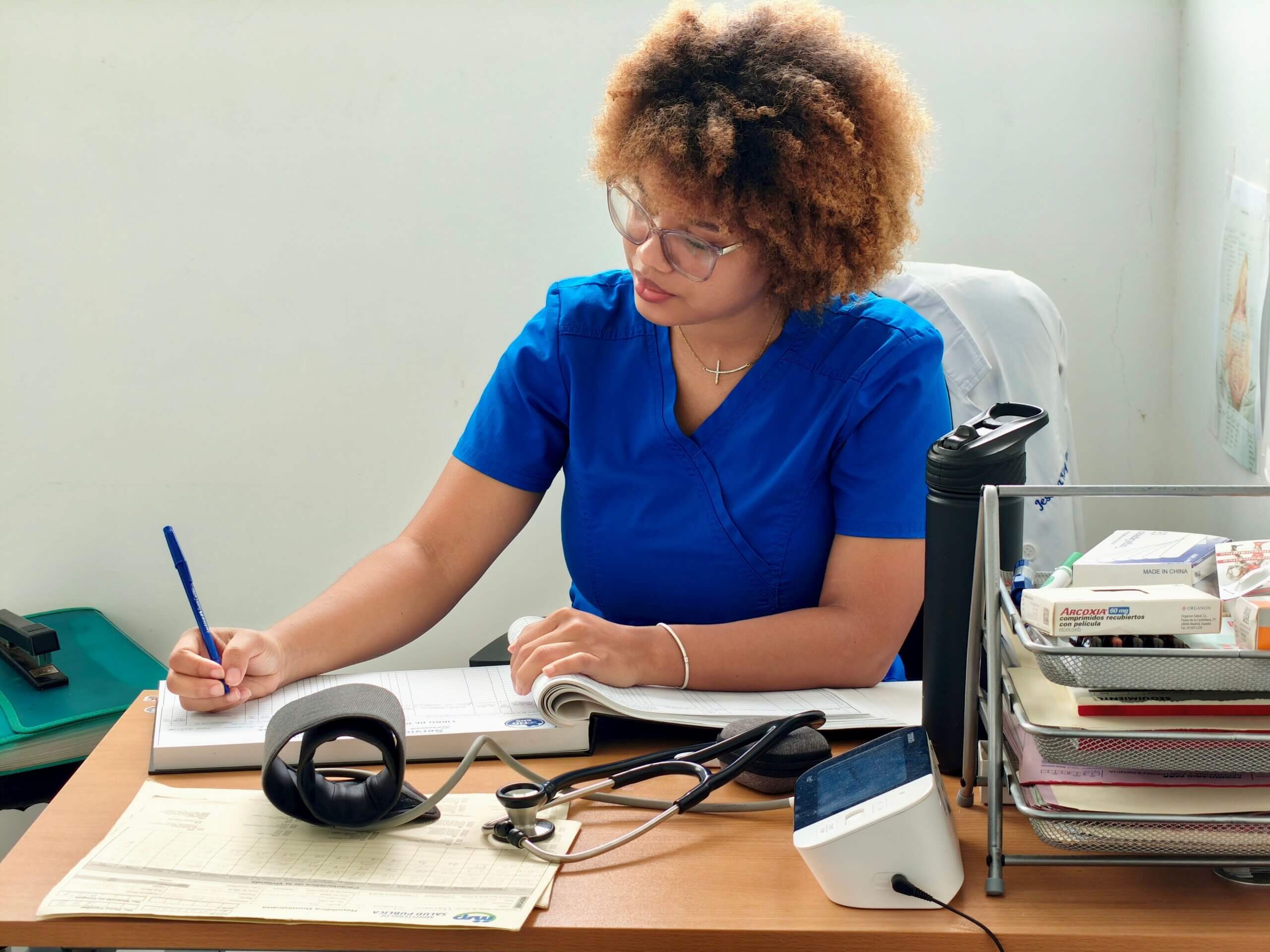Here’s What Travel Nurses Should Look for in Furnished Housing